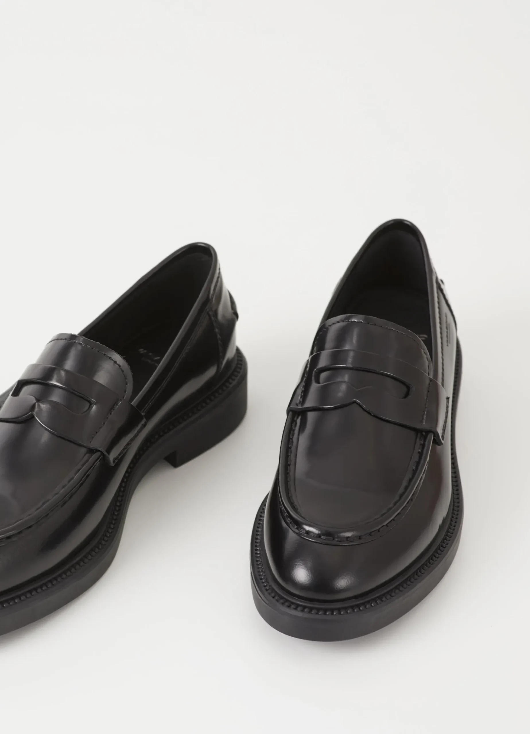 ALEX W LOAFER