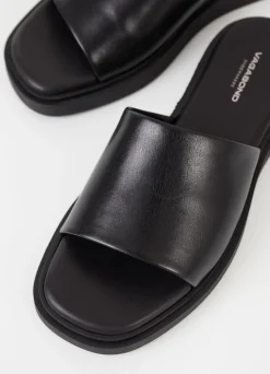CONNIE SANDALEN