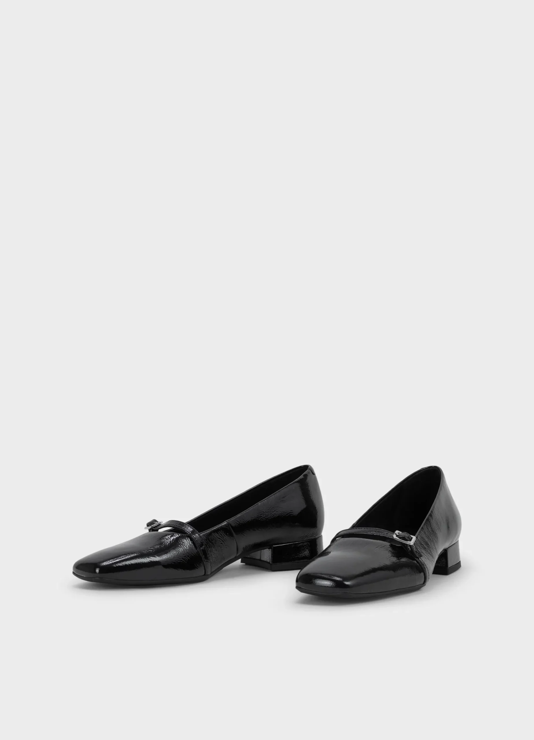 DEBBI PUMPS