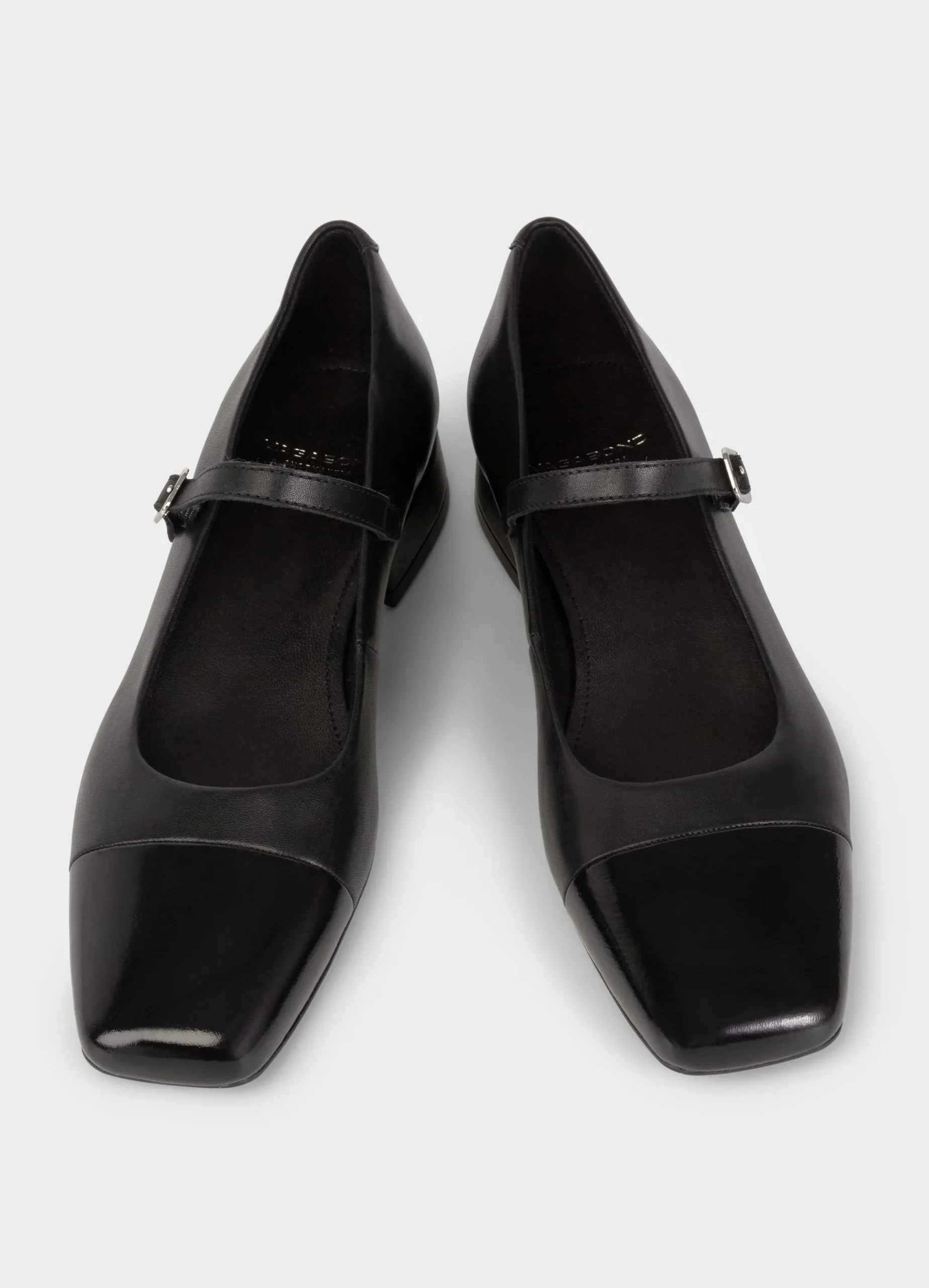 DEBBI PUMPS