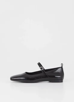 DELIA SCHOENEN