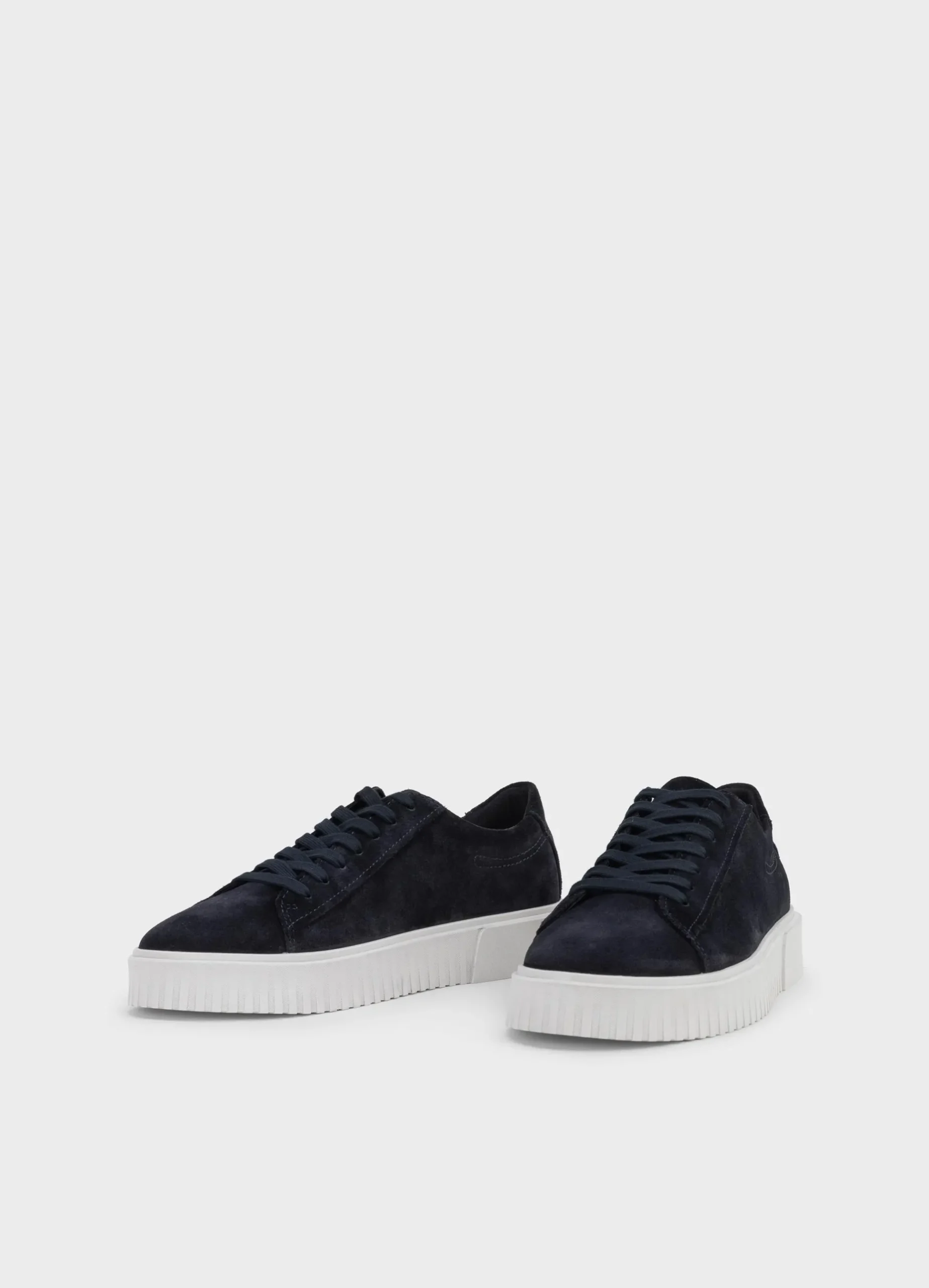 DEREK SNEAKERS