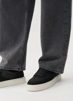DEREK SNEAKERS