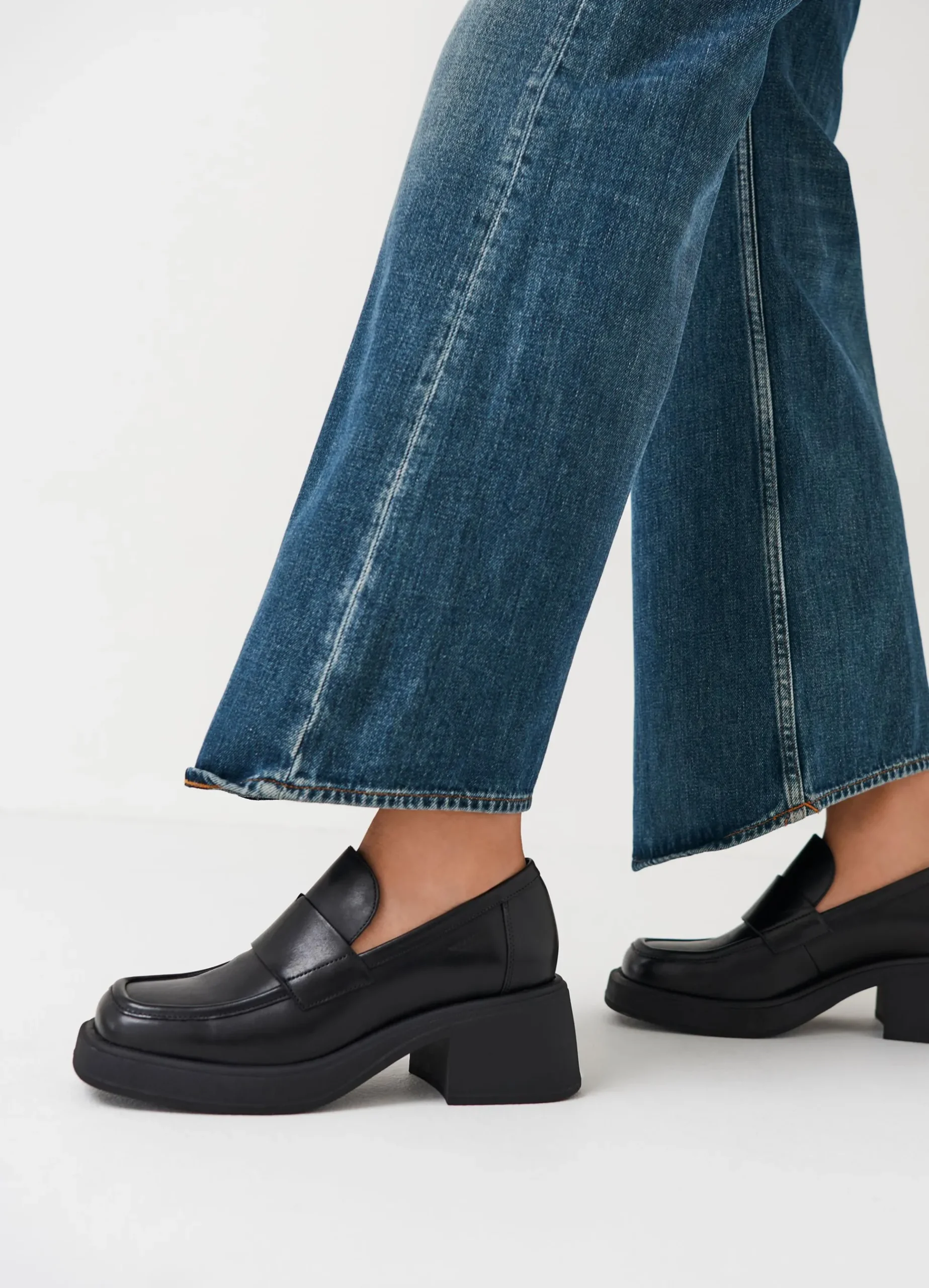 DORAH LOAFER