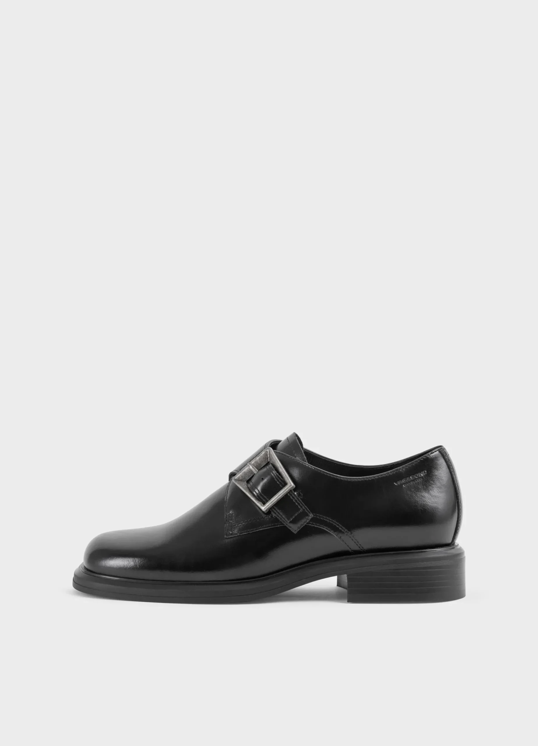 ELLIS SCHOENEN