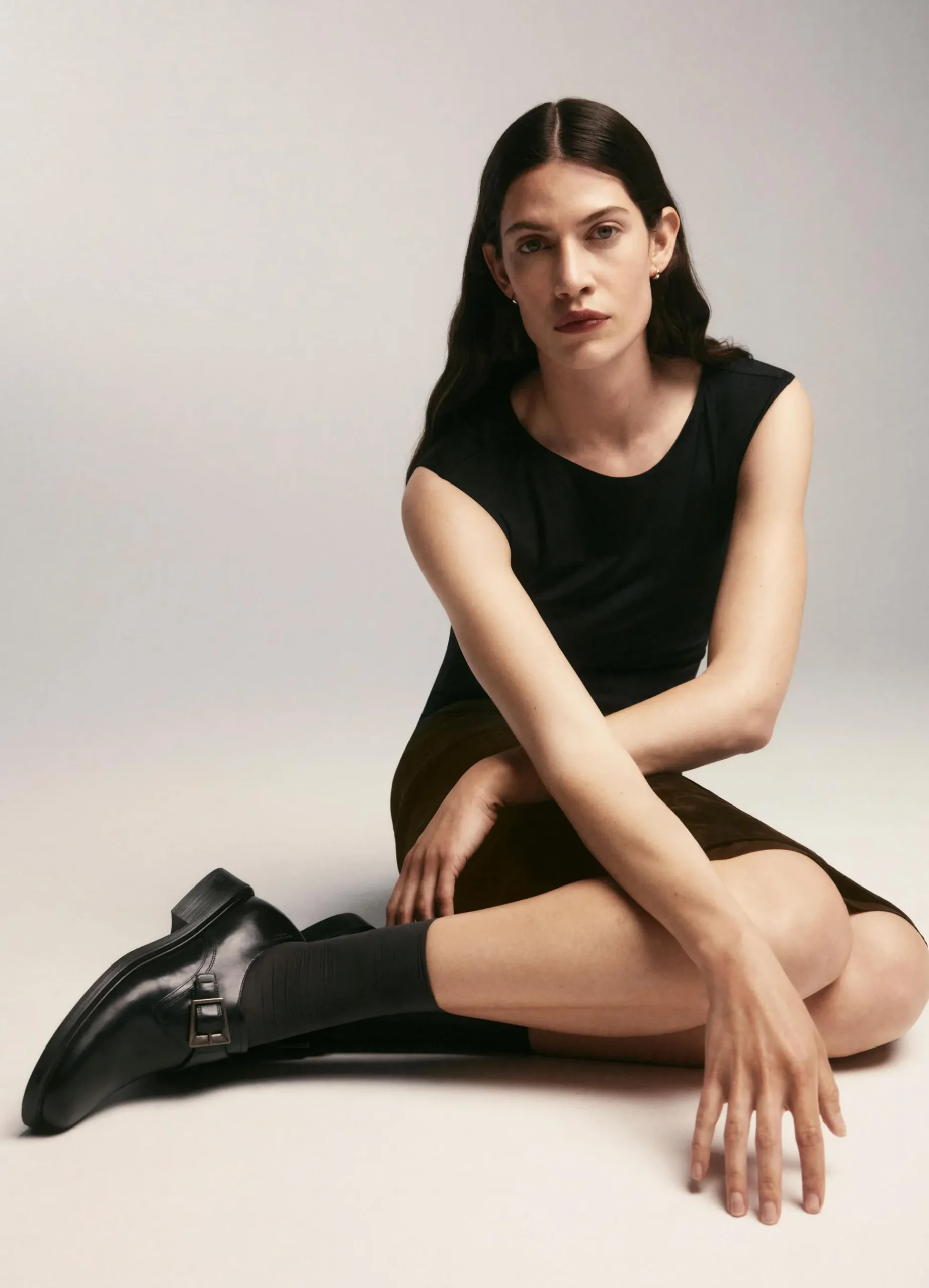 ELLIS SCHOENEN