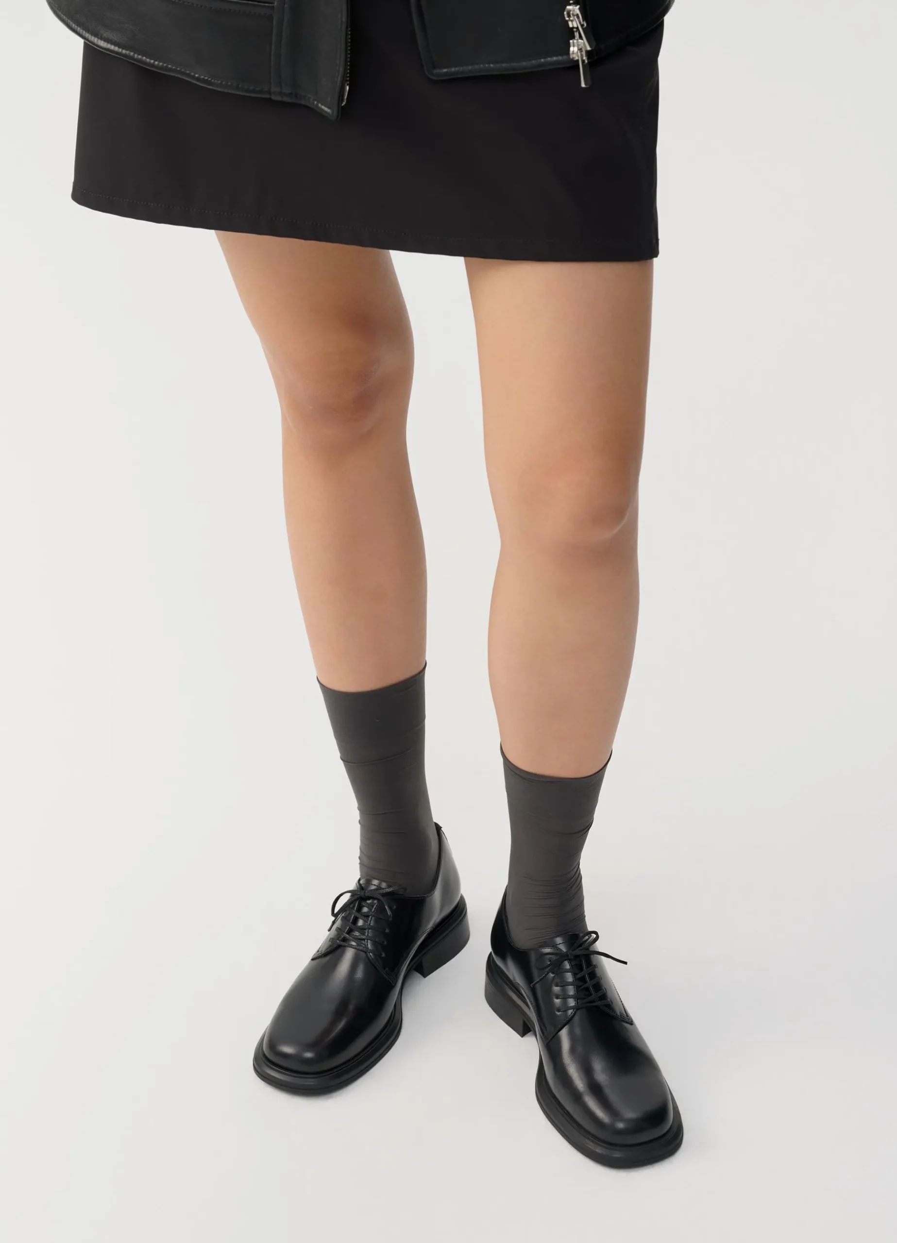 ELLIS SCHOENEN