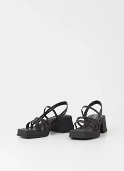 HENNIE SANDALEN