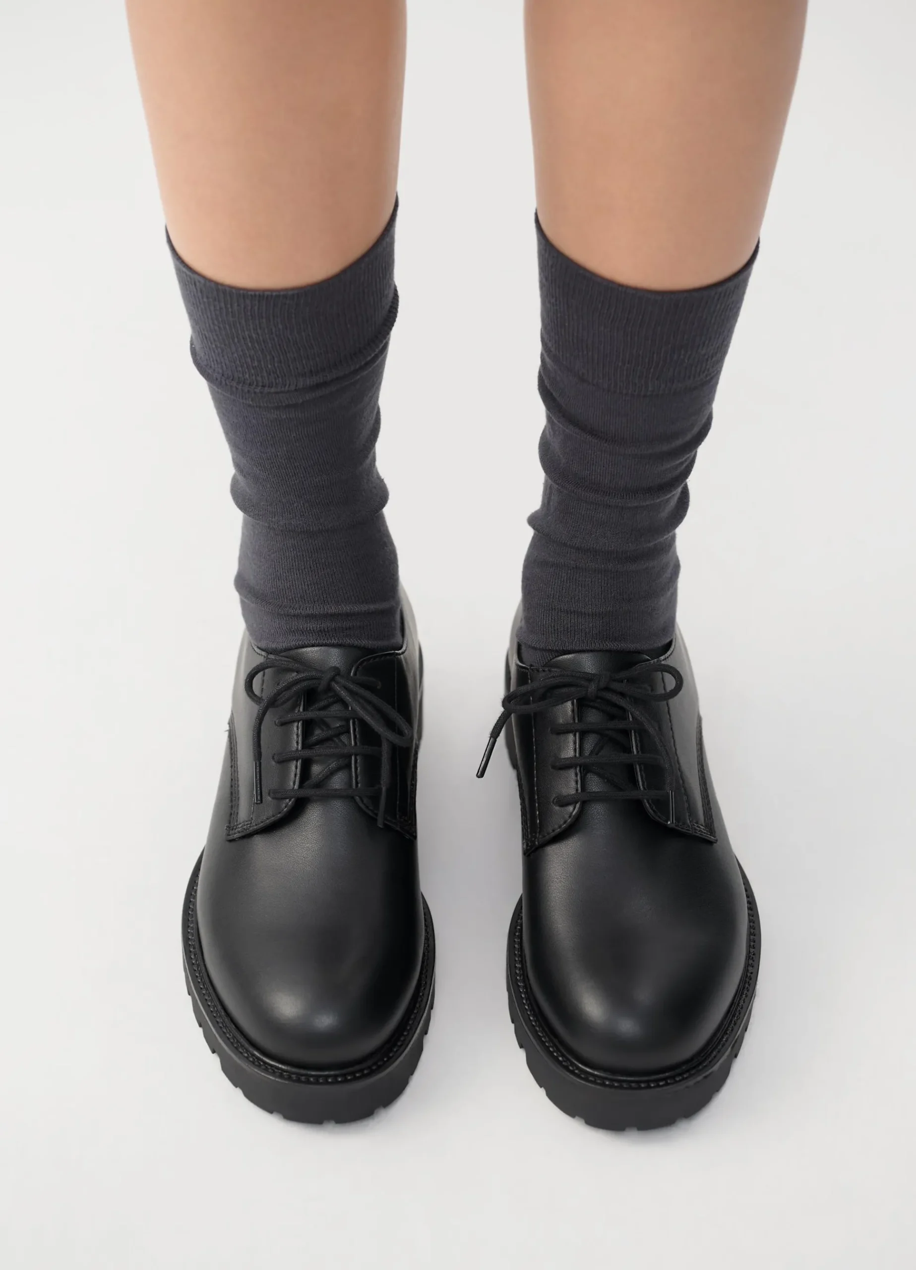 KENOVA SCHOENEN