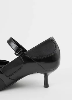 LYKKE PUMPS