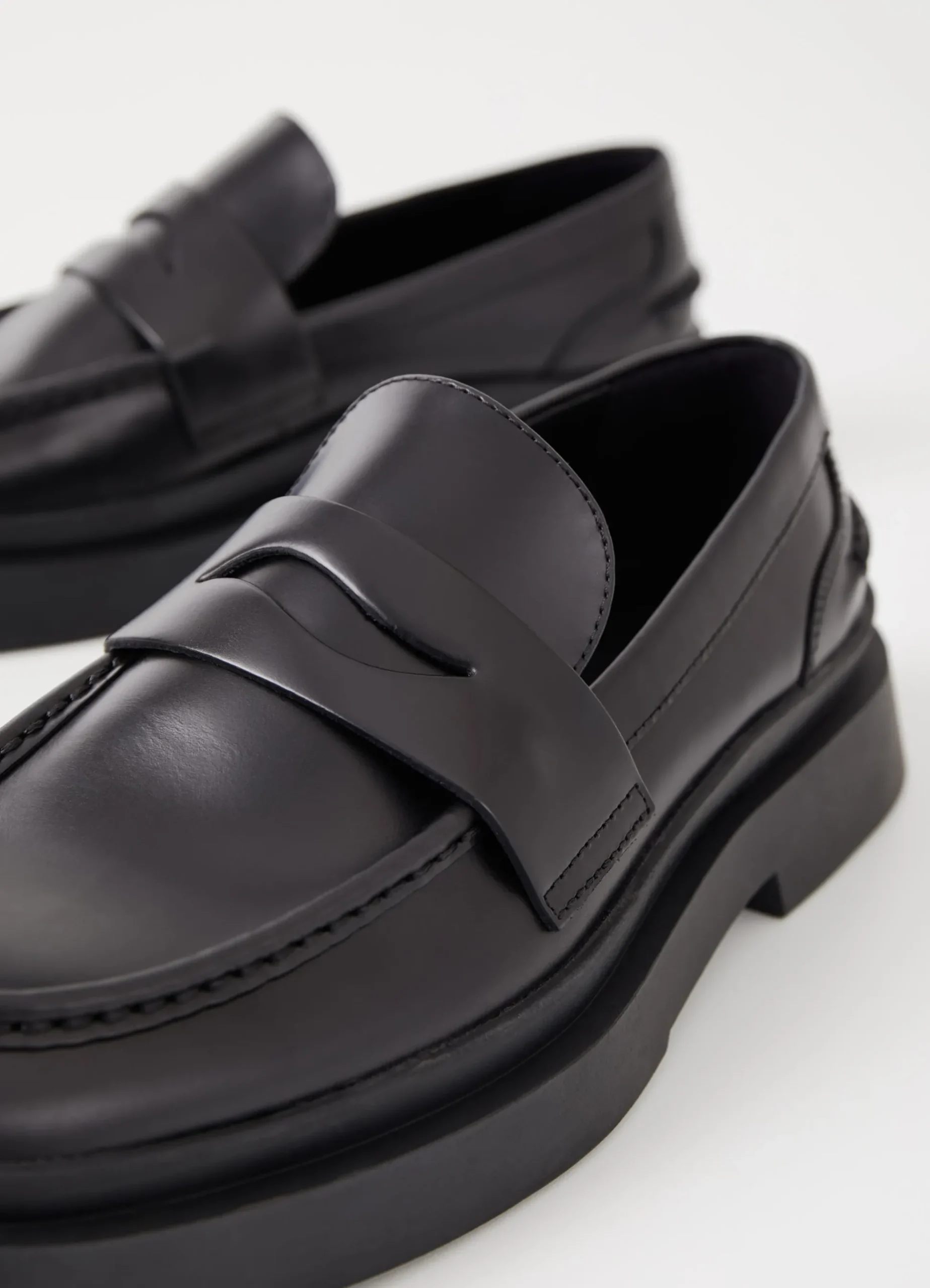 MIKE LOAFER
