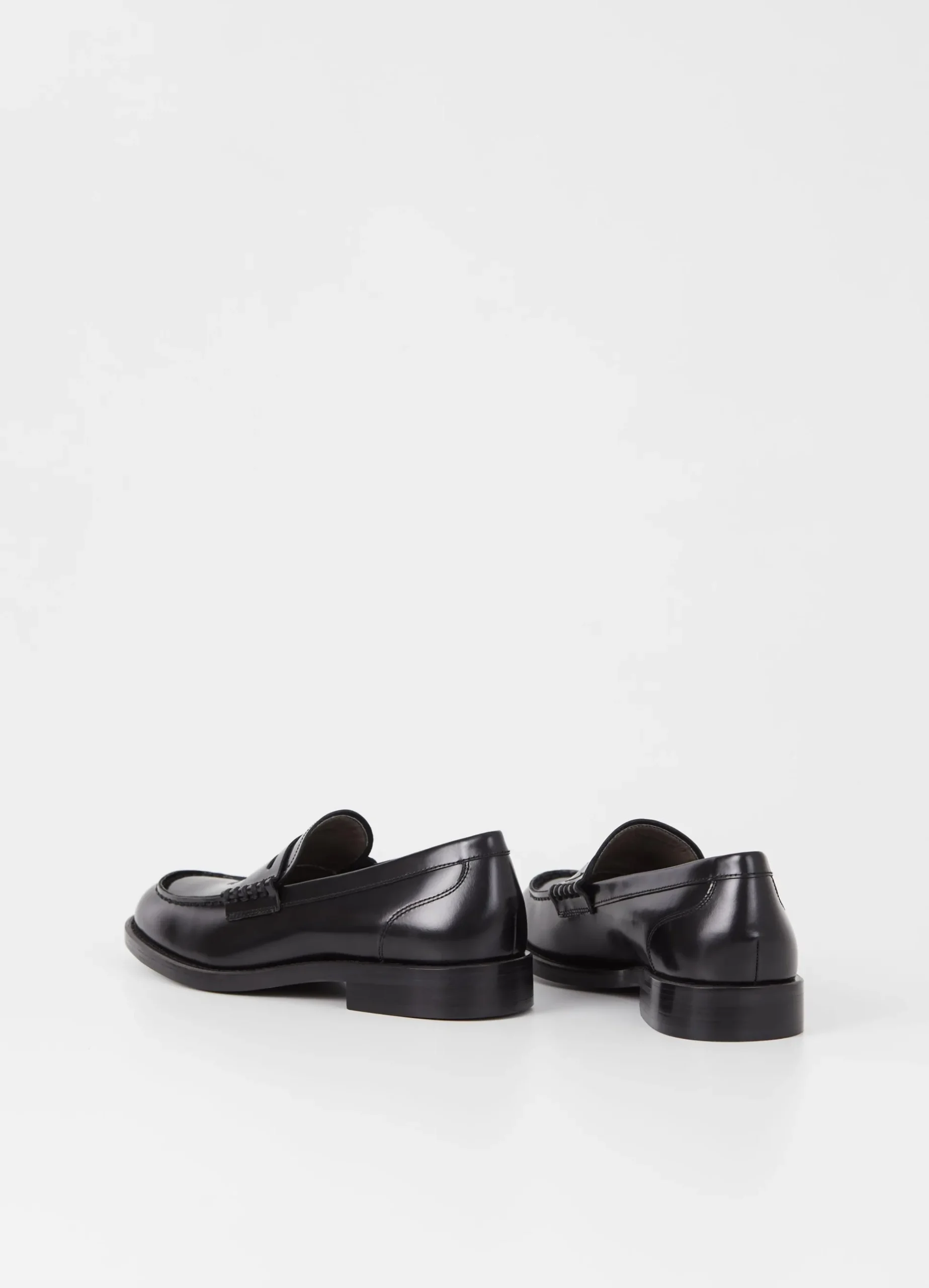 NAIMA LOAFER