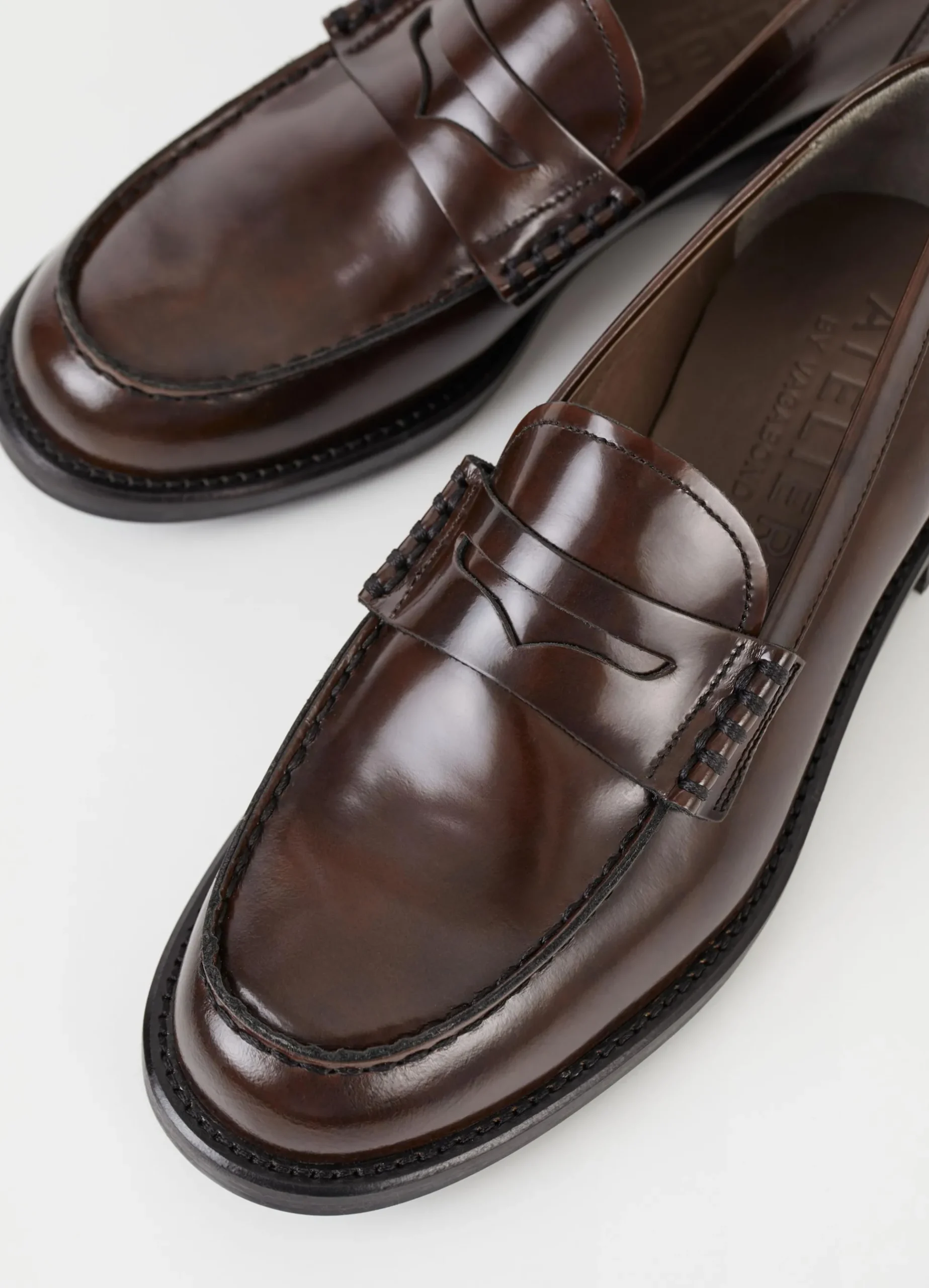 NAIMA LOAFER