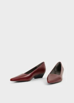SONYA PUMPS