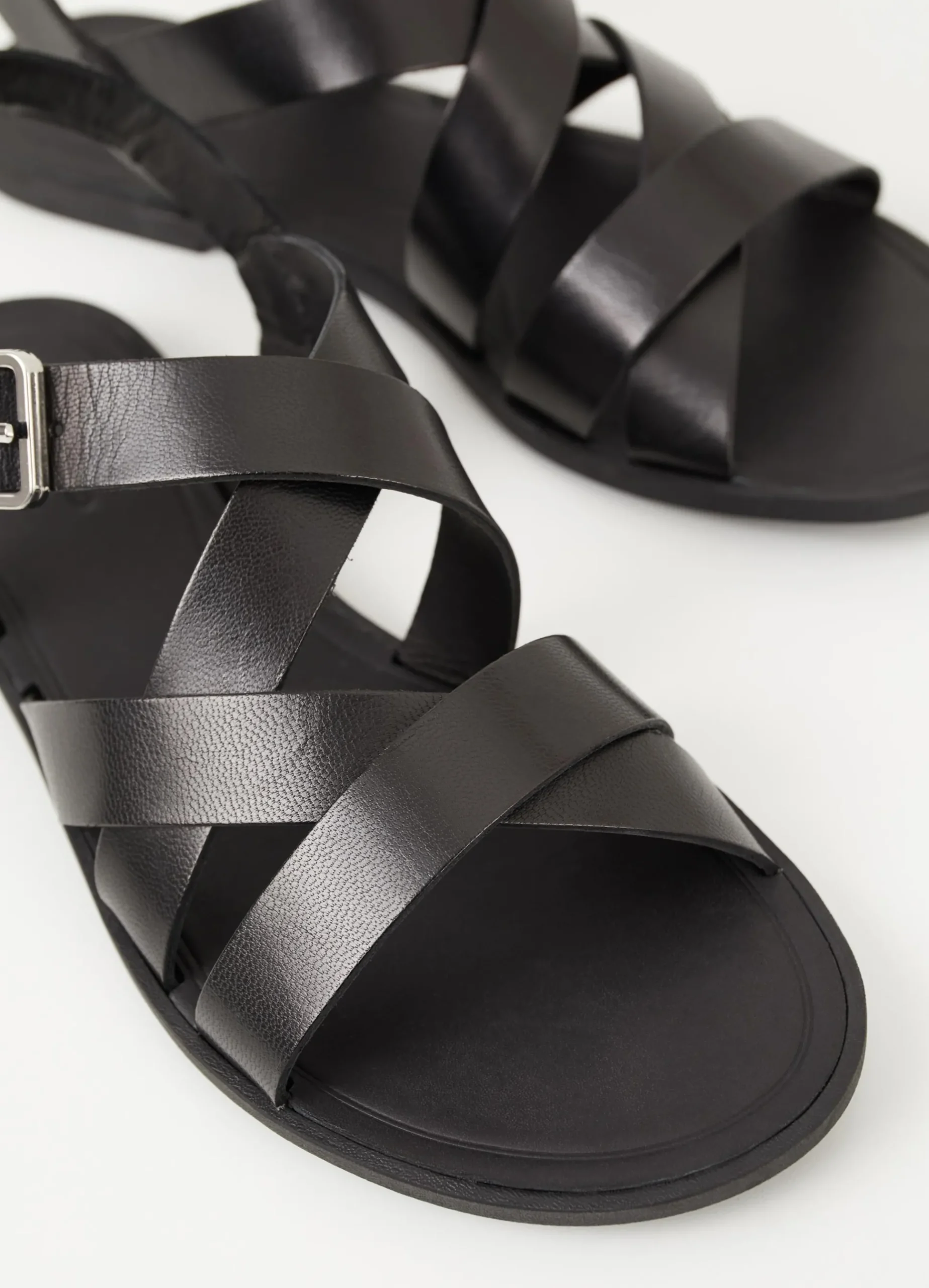 TIA 2.0 SANDALEN