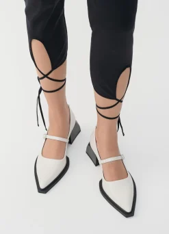 VIVIAN PUMPS