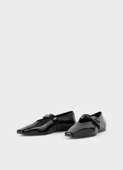 WIOLETTA SCHOENEN
