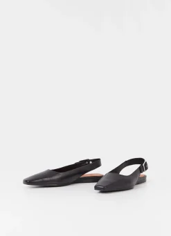 WIOLETTA SCHOENEN
