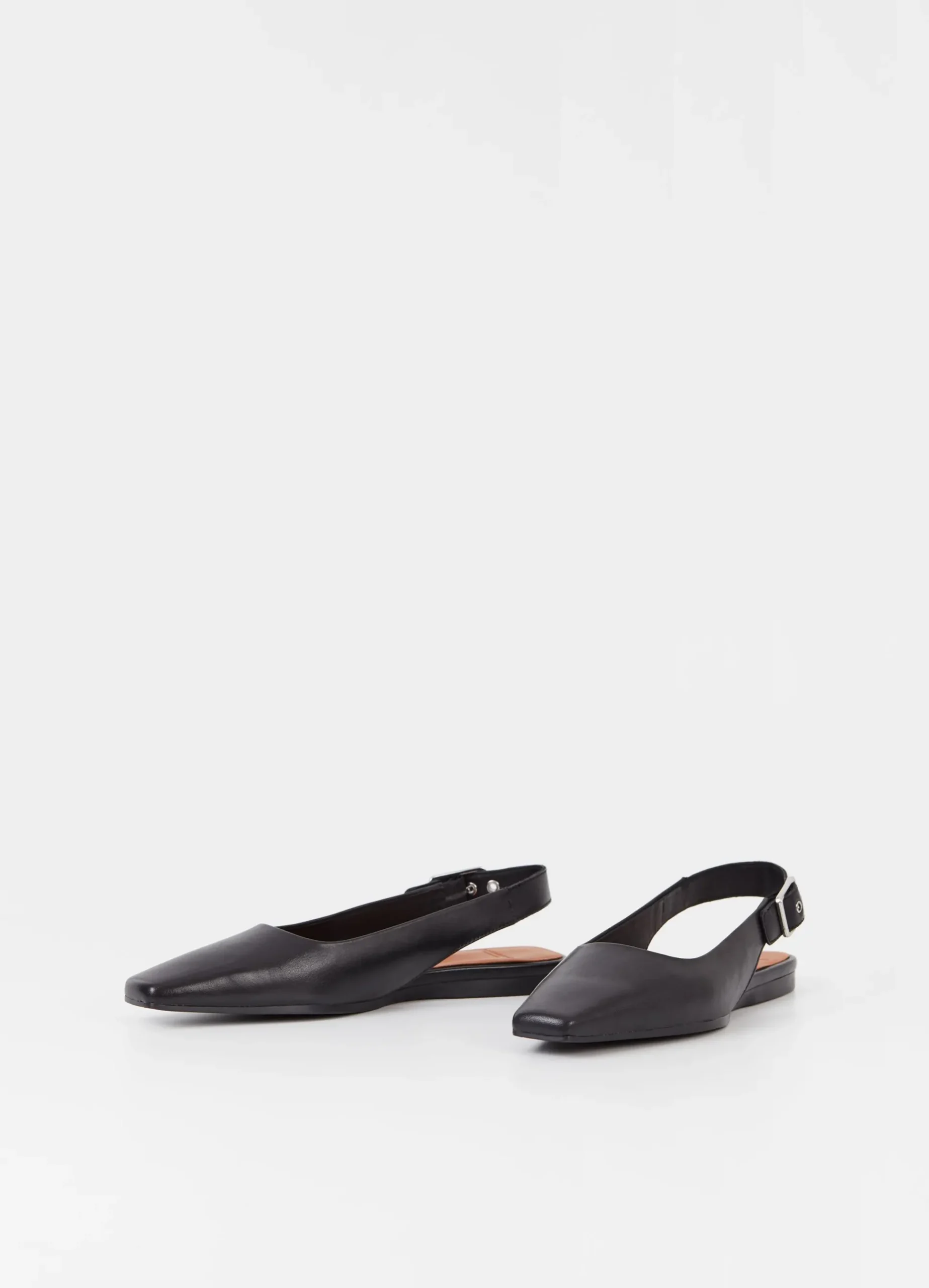 WIOLETTA SCHOENEN