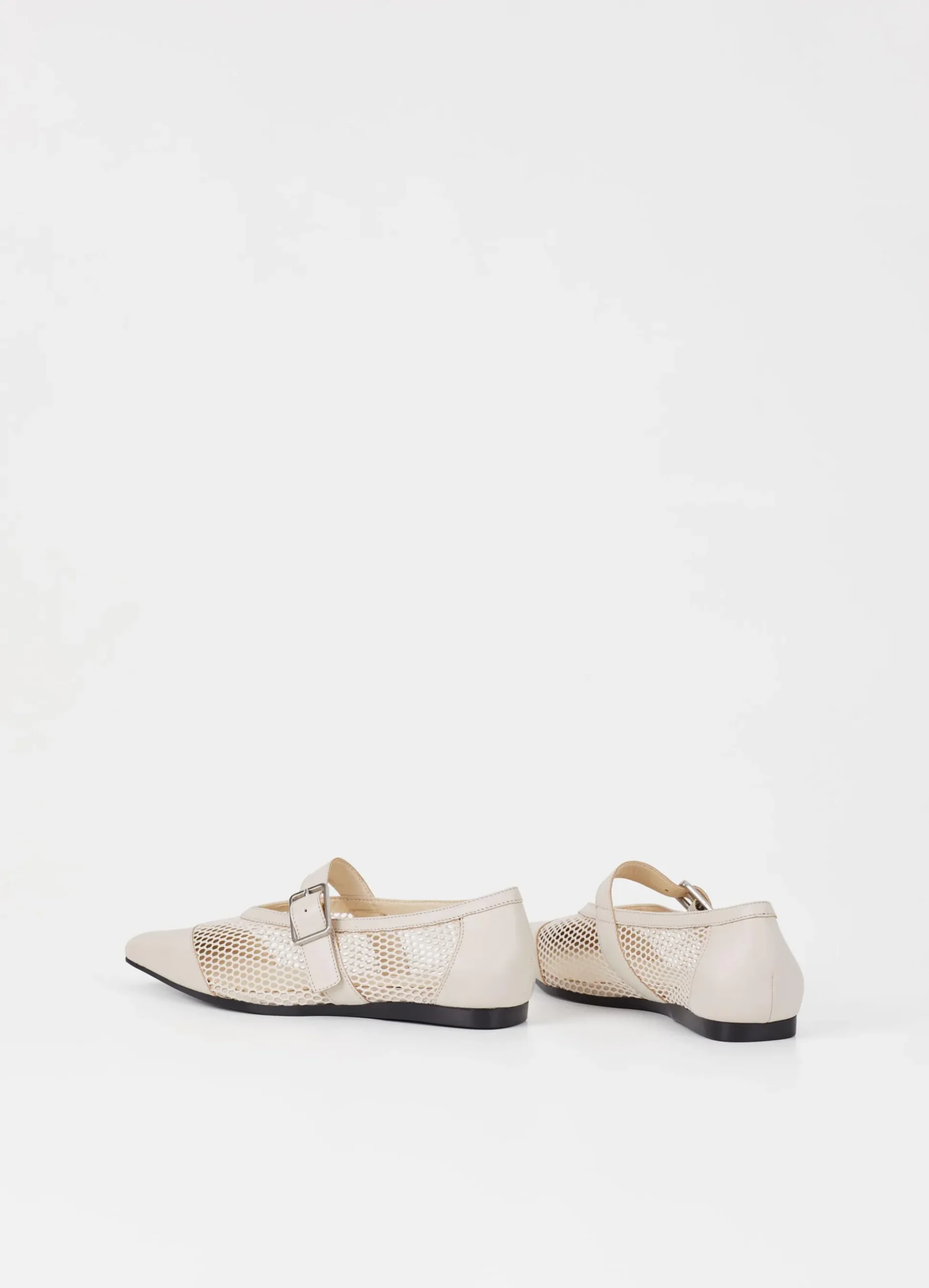 WIOLETTA SCHOENEN