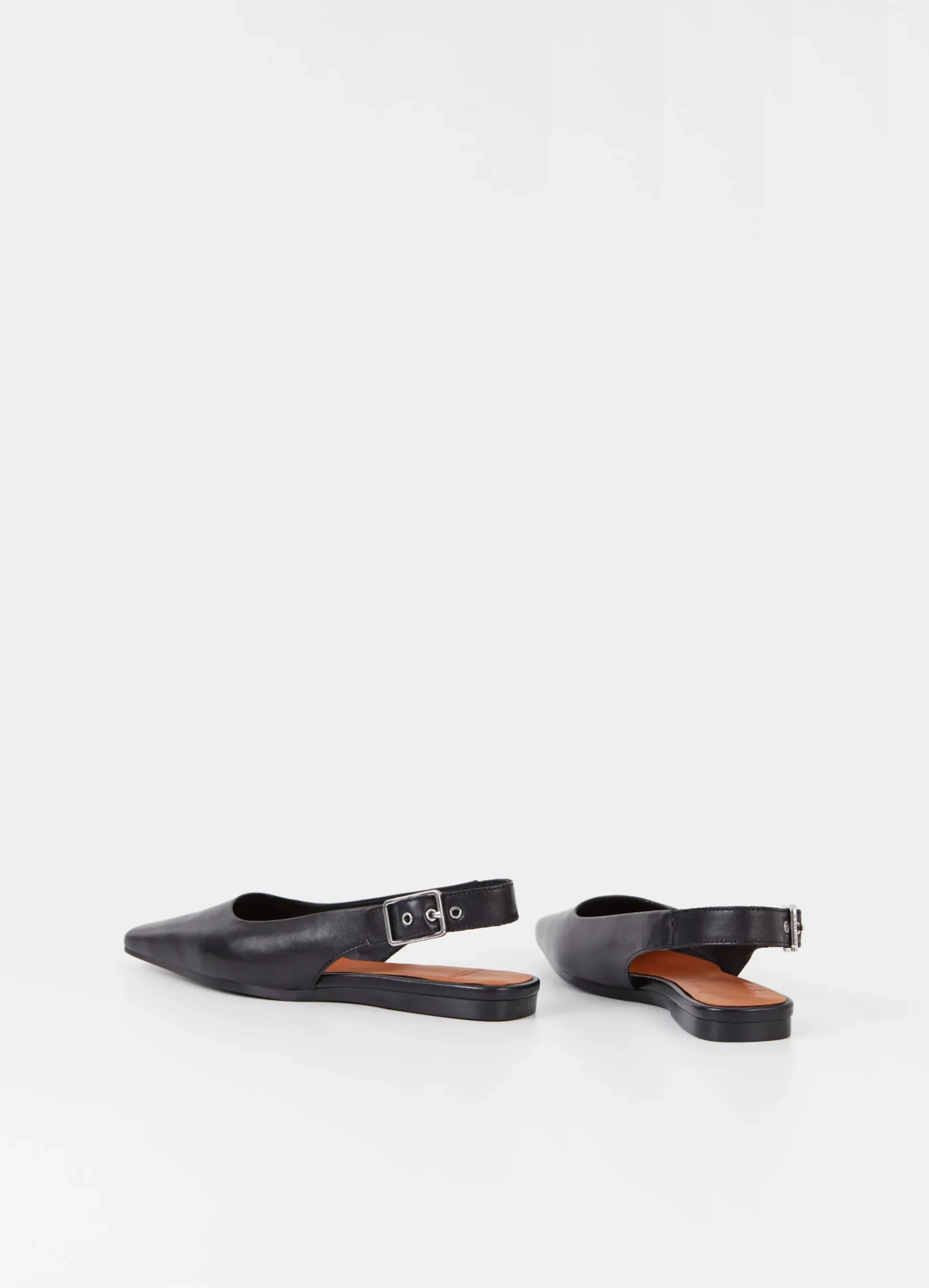 WIOLETTA SCHOENEN